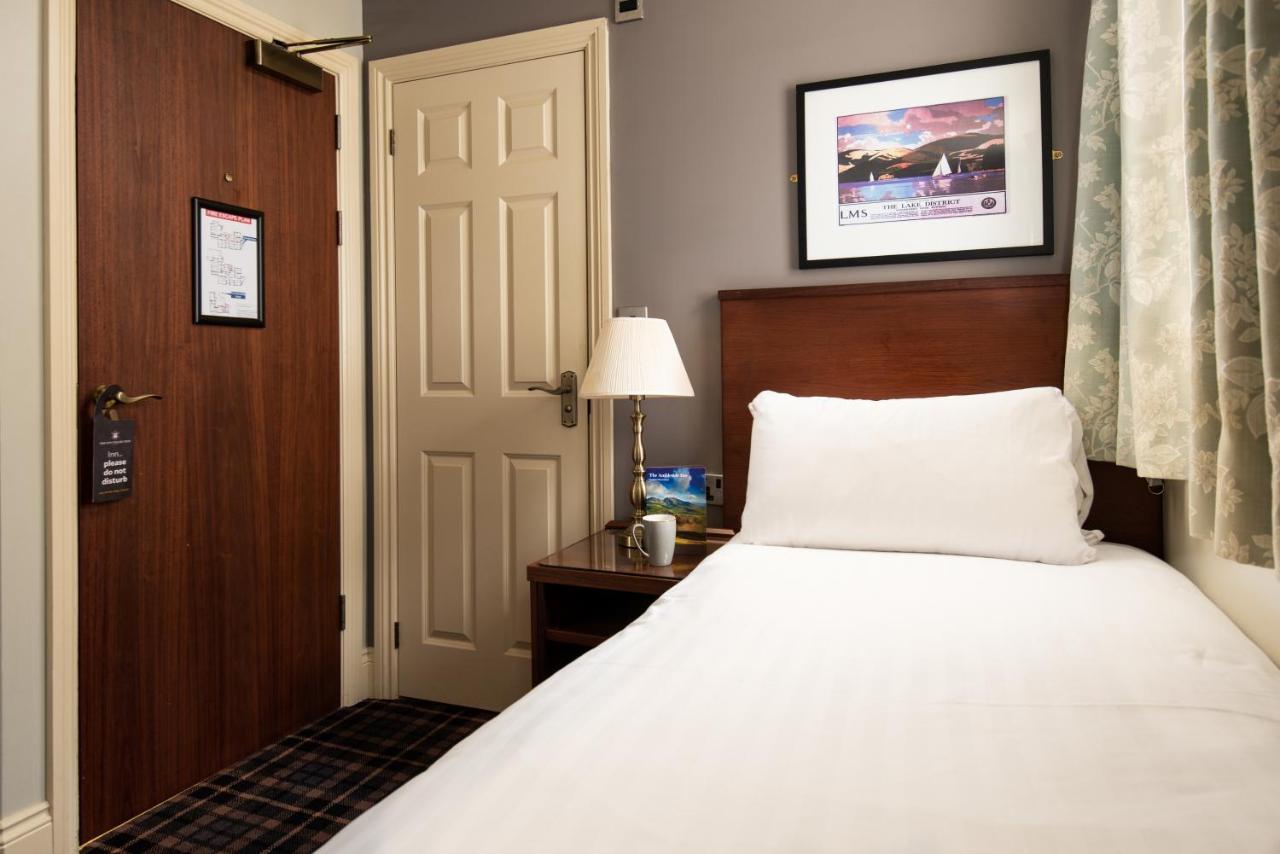The Ambleside Inn - The Inn Collection Group Room photo